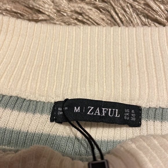 NWT‎ Zaful Long Sleeve Sweater - Picture 5 of 9